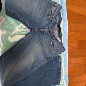 Levi jeans